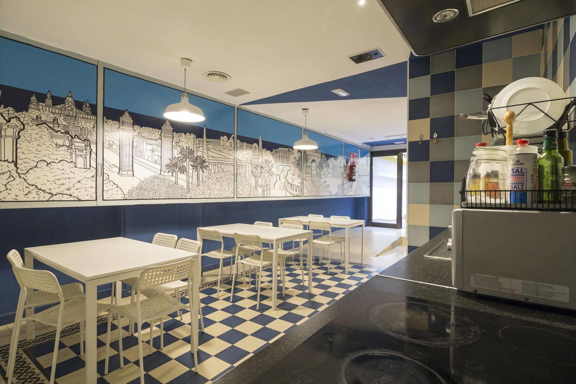 Factory Hostal